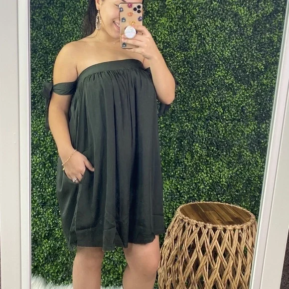 Olive green raw hem pocket dress boho vibes - Picture 5 of 5